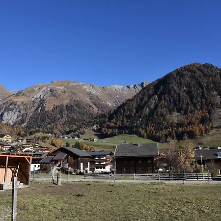 Obenfigerhof Апартаменты *